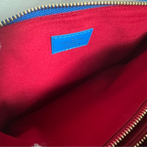 Louis Vuitton Coussin Bag Monogram Embossed Lambskin PM (Limited/Rare)🔥 - Picture 8 of 13